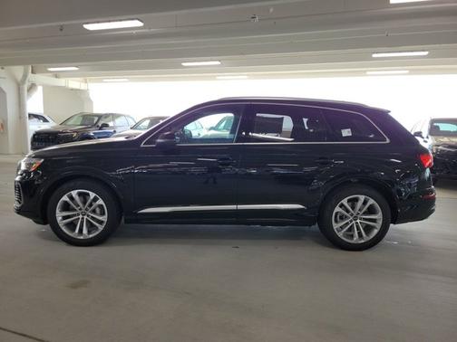 2025 Audi Q7 Prestige