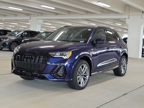 2025 Audi Q3 S line Premium