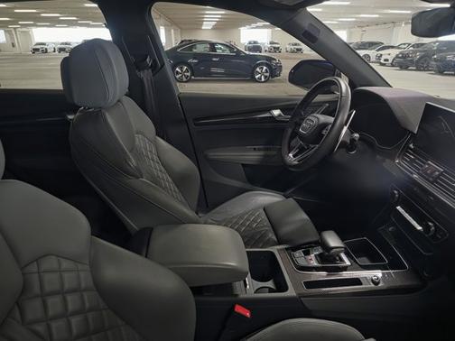 2021 Audi SQ5 Prestige