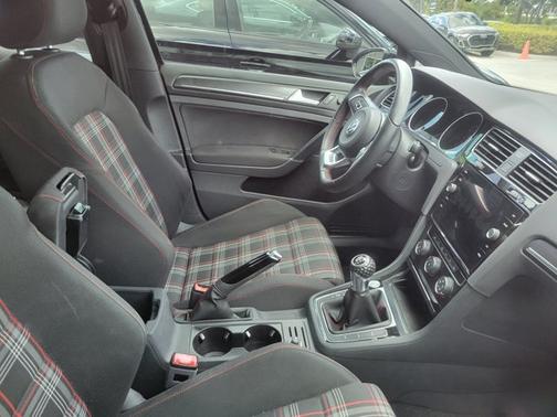 2018 Volkswagen Golf GTI