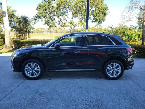 2024 Audi Q3 S line Premium Plus