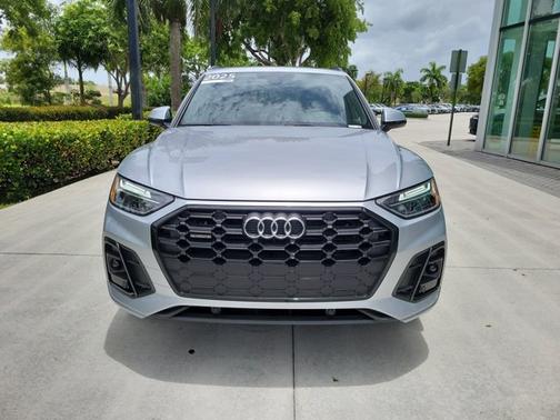 2025 Audi Q5 S line Premium
