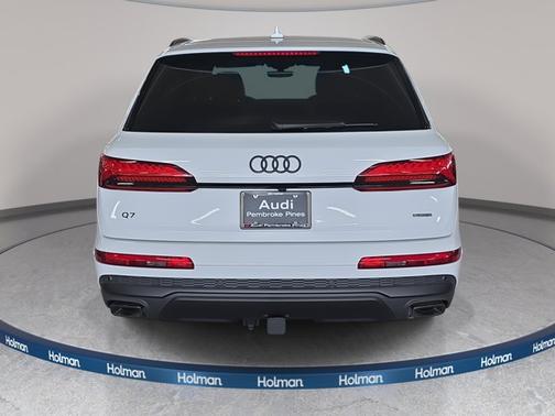 2026 Audi Q7 Premium Plus