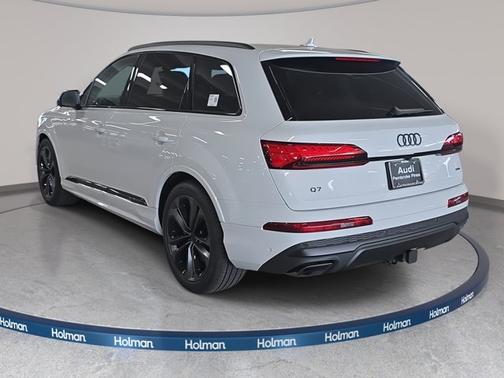 2026 Audi Q7 Premium Plus