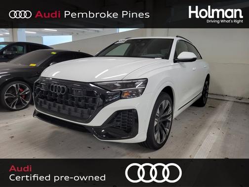 2025 Audi Q8 Premium
