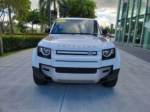 2023 Land Rover Defender S