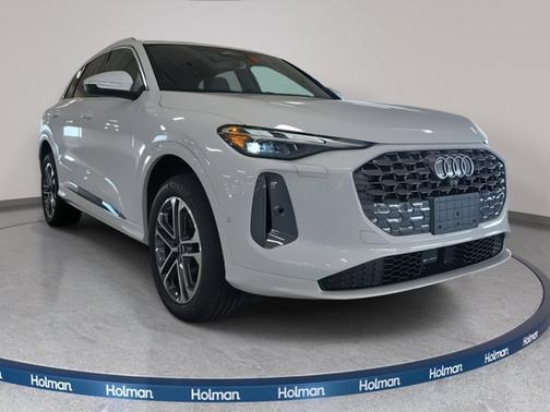 2025 Audi Q5 Premium