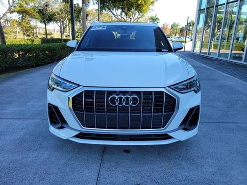 2024 Audi Q3 S line Premium Plus