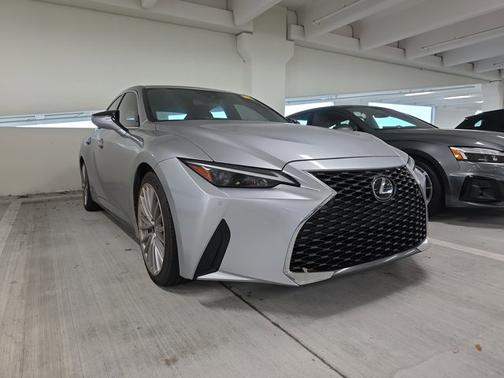2023 Lexus IS 300 Base