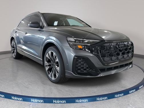 2025 Audi Q8 Premium Plus
