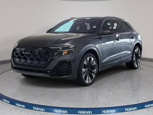 2025 Audi Q8 Premium Plus