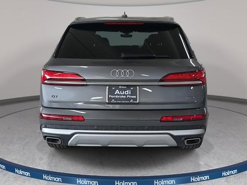 2026 Audi Q7 Premium Plus