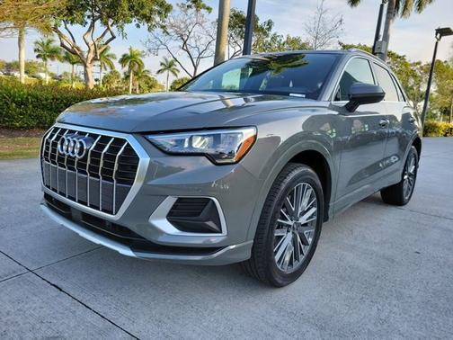 2021 Audi Q3 Premium