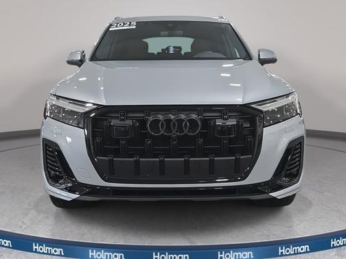 2025 Audi Q7 Premium 45 TFSI quattro Tiptronic