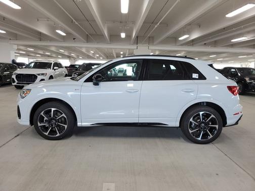 2025 Audi Q3 S line Premium Plus