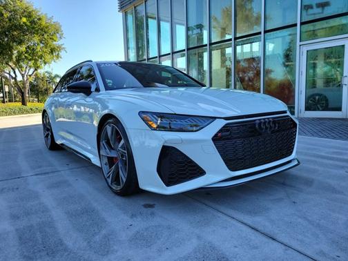 2021 Audi RS 6 Avant 