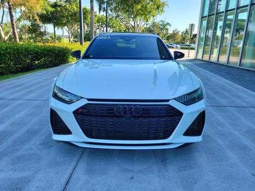 2021 Audi RS 6 Avant 