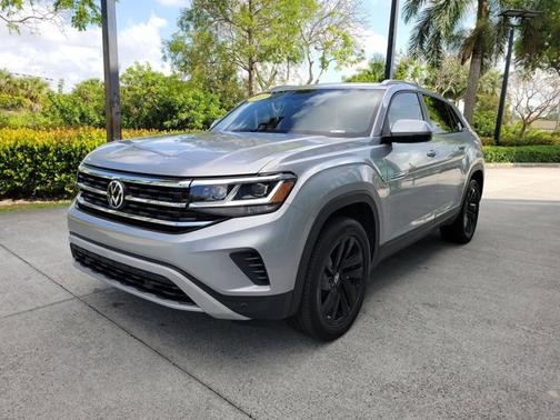 2022 Volkswagen Atlas Cross Sport 3.6L V6 SE w/Technology