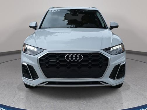 2023 Audi Q5 S line Premium