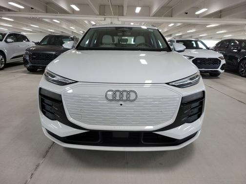 2025 Audi Q6 e-tron Premium