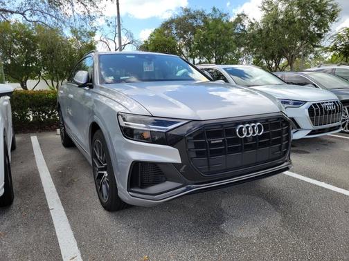 2019 Audi Q8 Premium Plus