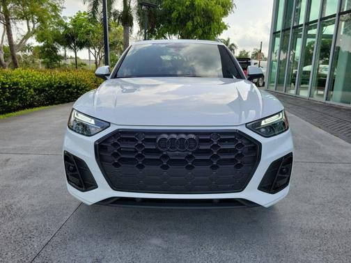 2023 Audi Q5 S line Premium Plus