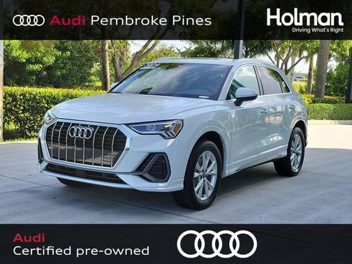 2024 Audi Q3 S line Premium Plus