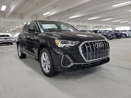 2025 Audi Q3 S line Premium Plus