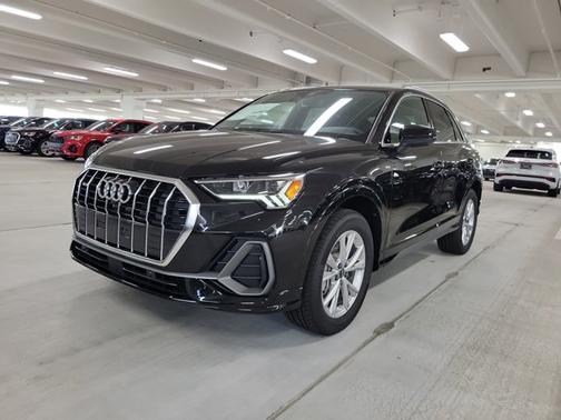 2025 Audi Q3 S line Premium Plus