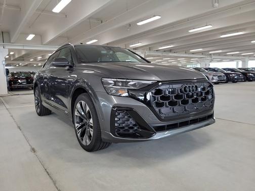 2026 Audi Q8 Premium Plus
