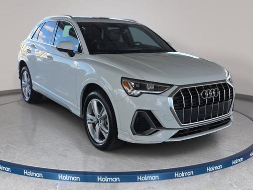 2022 Audi Q3 S line Premium Plus