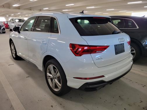 2022 Audi Q3 S line Premium Plus