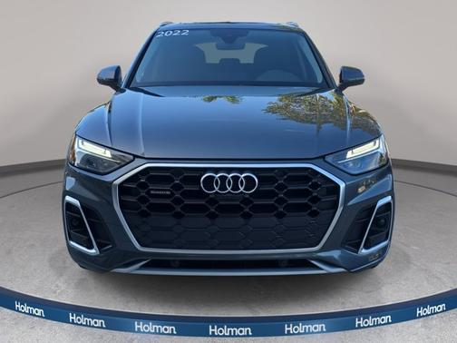 2022 Audi Q5 S line Premium Plus