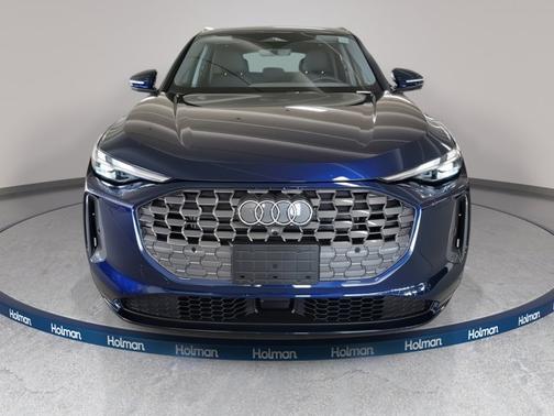 2025 Audi Q5 Premium