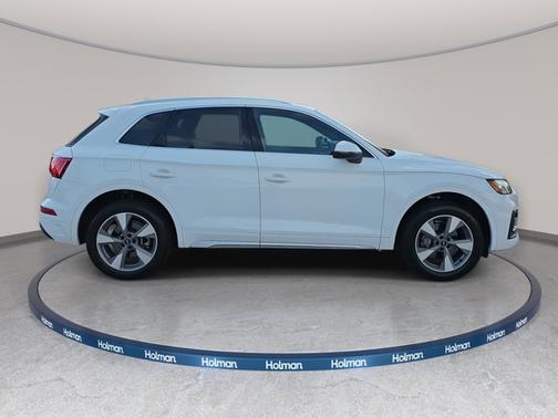 2023 Audi Q5 Premium