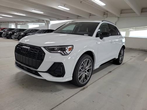 2025 Audi Q3 S line Premium Plus