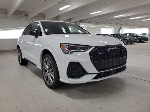 2025 Audi Q3 S line Premium Plus