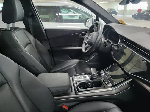 2021 Audi Q7 Premium
