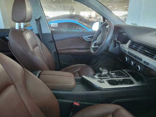 2019 Audi Q7 