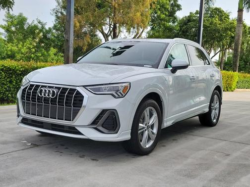 2022 Audi Q3 S line Premium Plus