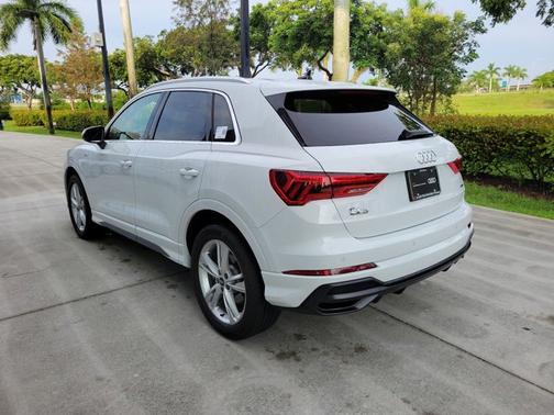 2022 Audi Q3 S line Premium Plus