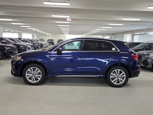2025 Audi Q3 S line Premium