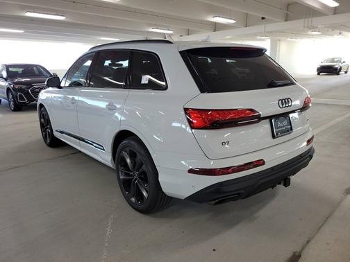 2025 Audi Q7 Prestige