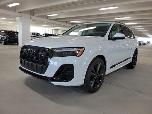 2025 Audi Q7 Prestige