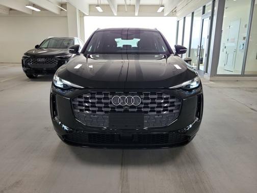 2025 Audi Q5 Premium