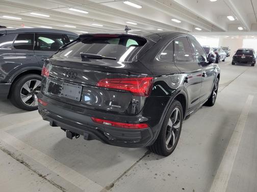 2022 Audi Q5 Sportback S line Premium Plus