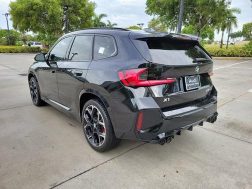 2024 BMW X1 M35i