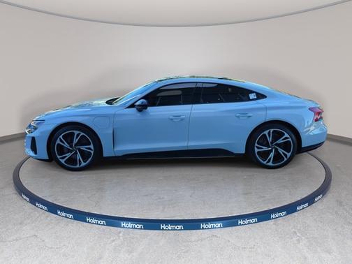 2023 Audi e-tron GT Premium Plus