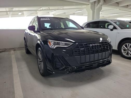 2025 Audi Q3 S line Premium