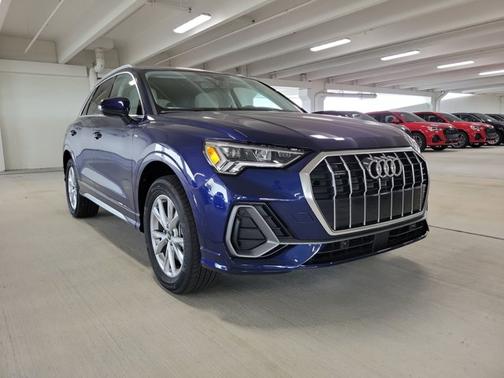 2025 Audi Q3 S line Premium Plus